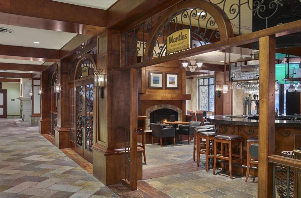 Sun Peaks Grand Hotel & Conference Centre Εξωτερικό φωτογραφία